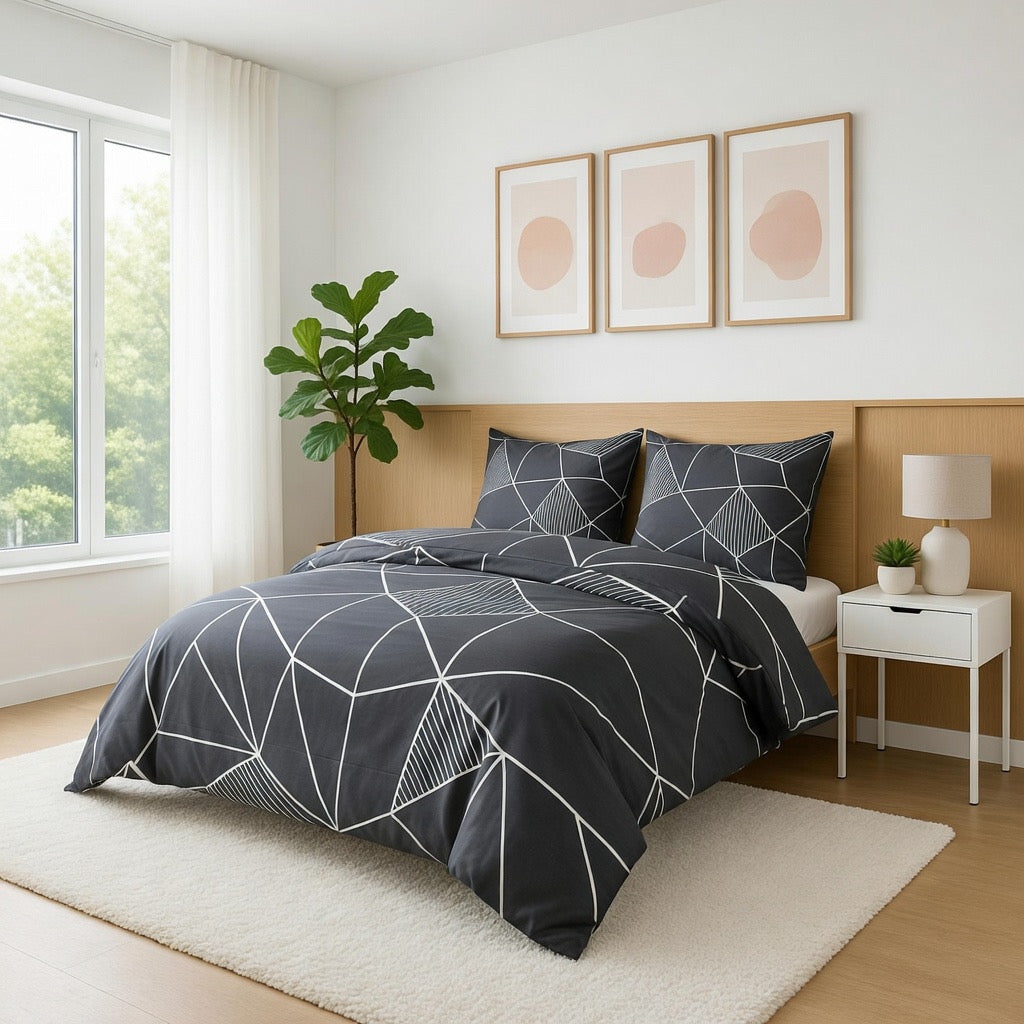 Siyah Geometrik Desenli Nevresim Takımı | %100 Pamuklu