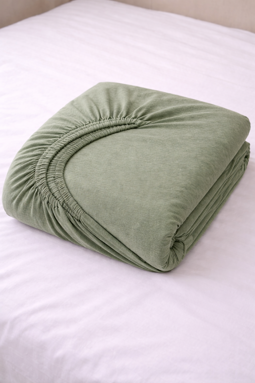 Düz Koyu Yeşil Lastikli Çarşaf